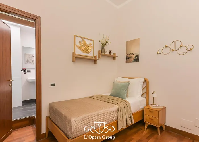 Mare Aurum - L'opera Group דירה